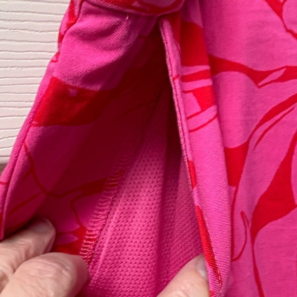 Rafaella Vibrant Pink and Red Leaf Skort - Picture 4 of 5